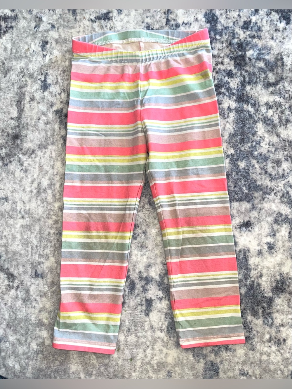 Cat & Jack leggings size 5T